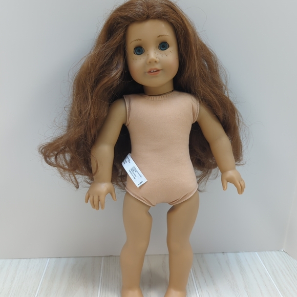American Girl Saige Doll Long Auburn Hair used GOTY - Picture 2 of 12
